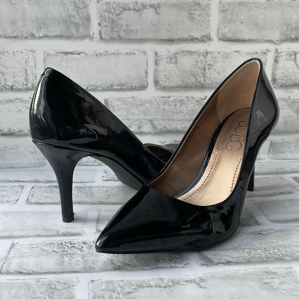 BCBG Paris | 7.5 Black Pointed Toe Pump